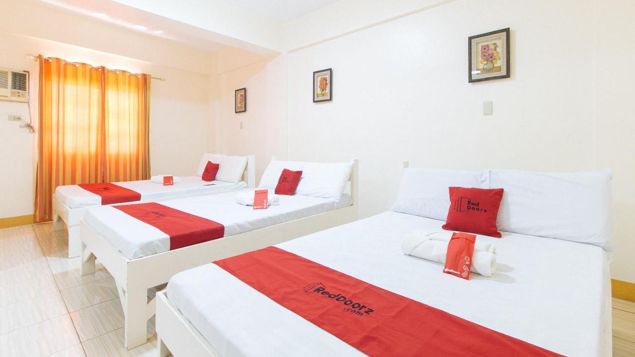 Reddoorz @ Golden Skye Hotel Guagua Εξωτερικό φωτογραφία