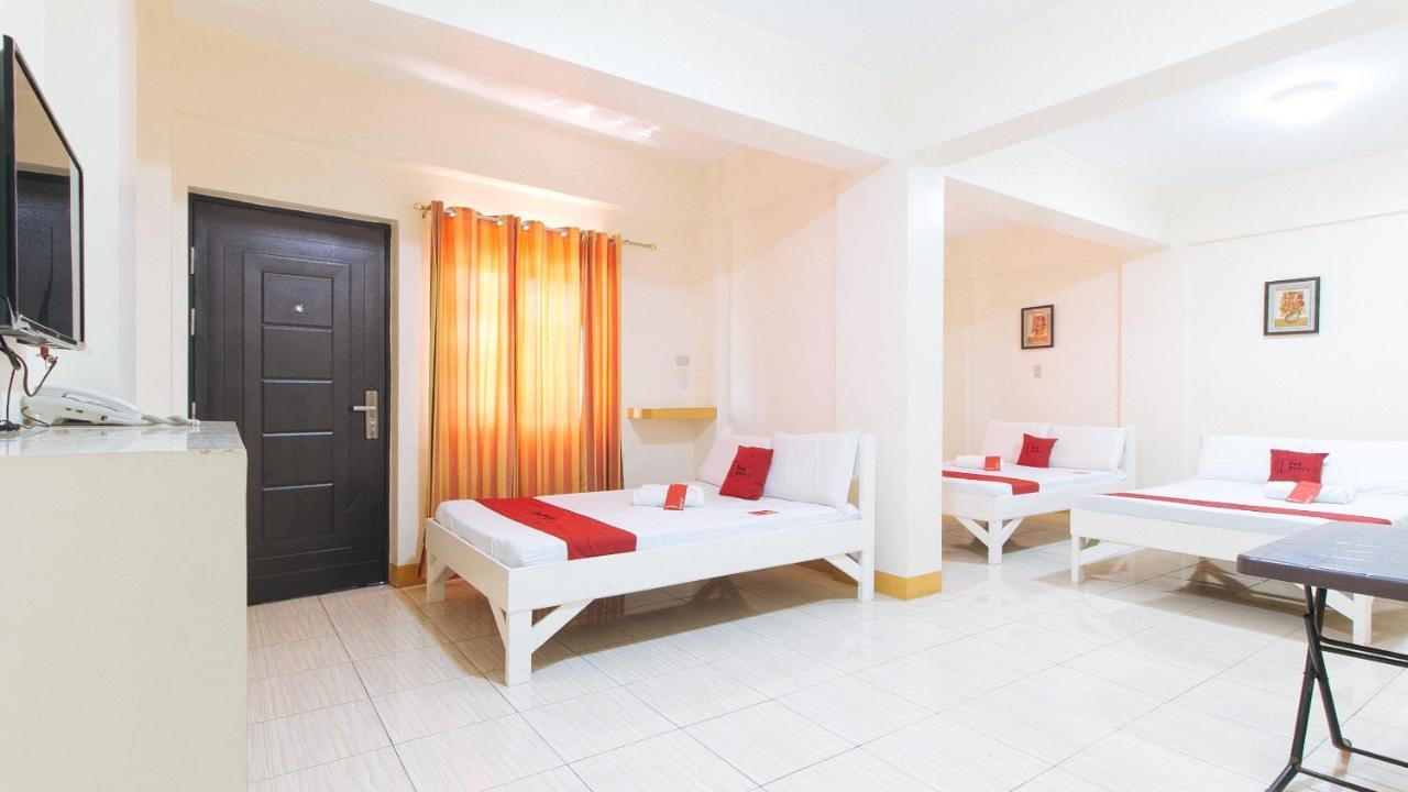 Reddoorz @ Golden Skye Hotel Guagua Εξωτερικό φωτογραφία