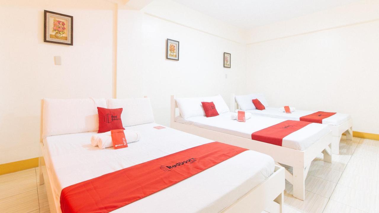 Reddoorz @ Golden Skye Hotel Guagua Εξωτερικό φωτογραφία
